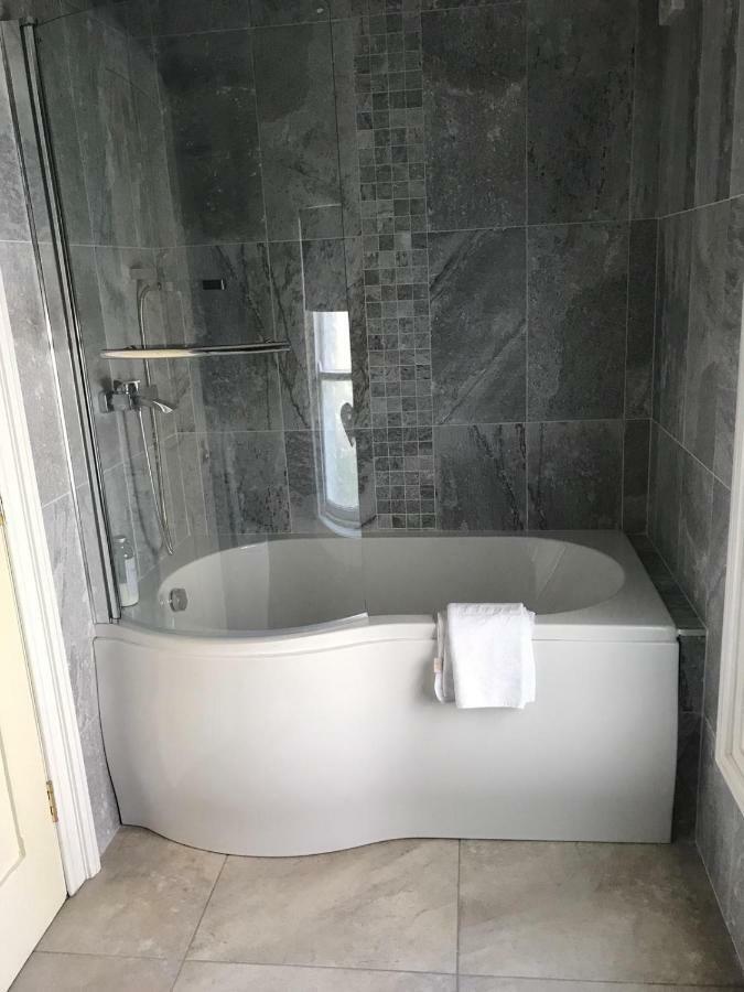 Garden Double Room With Own Door Access And Bathroom Rostrevor Exterior foto